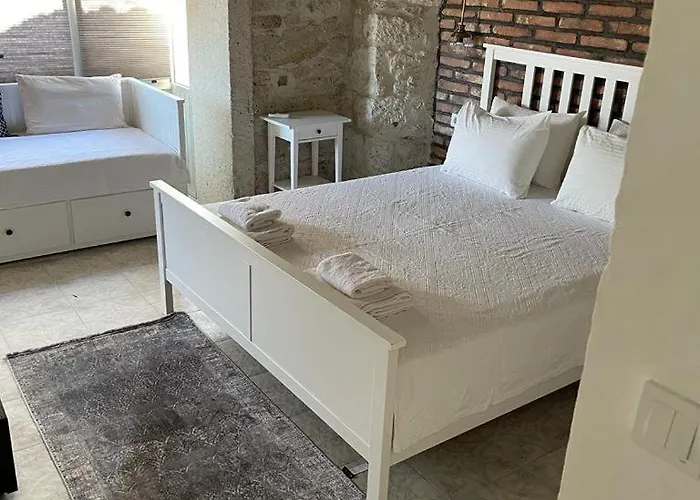 Submarin Otel