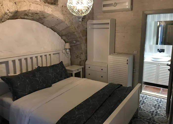 Otel Submarin *